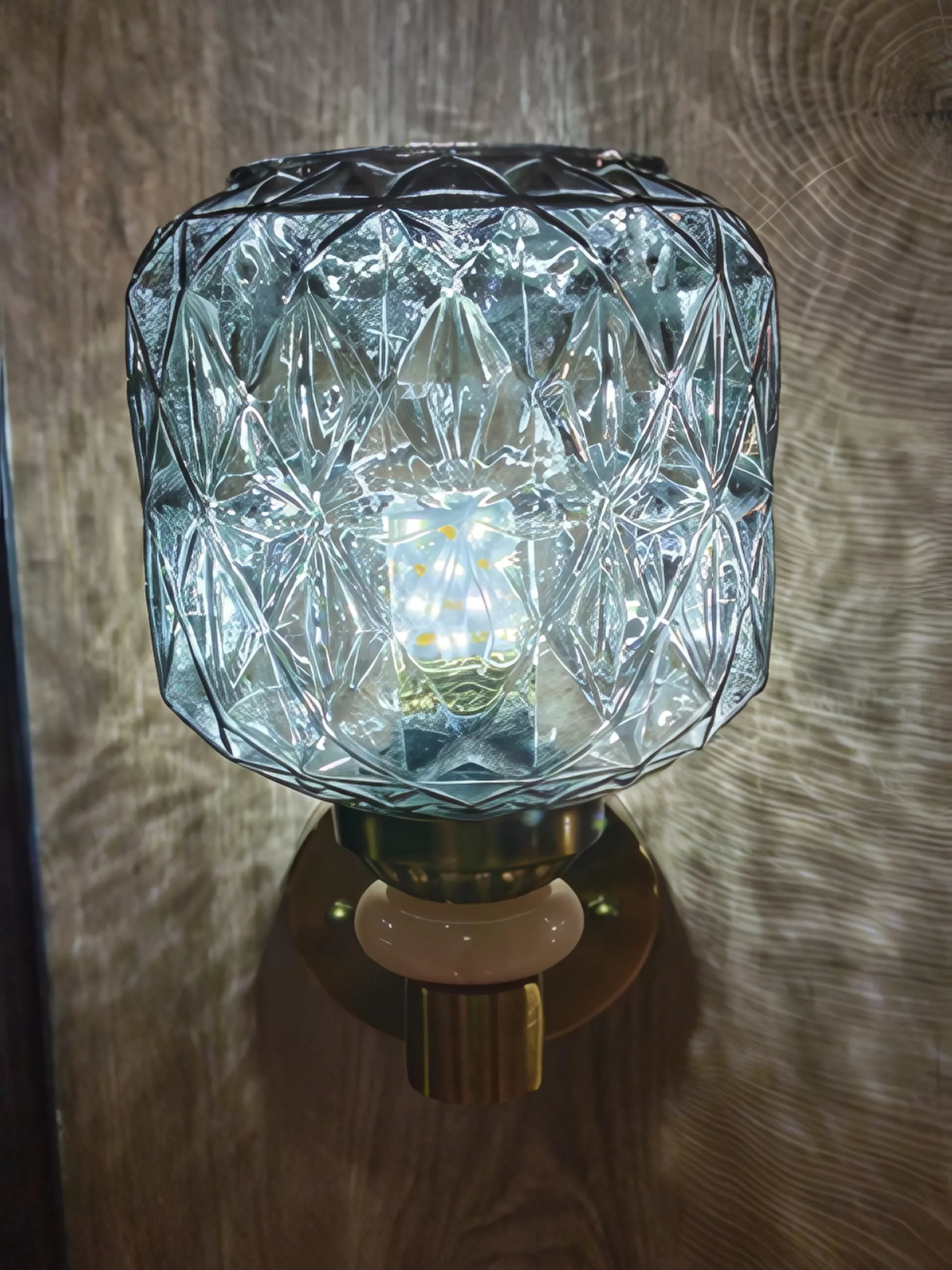 CRYSTAL GLASS WALL SCONCE LIGHT